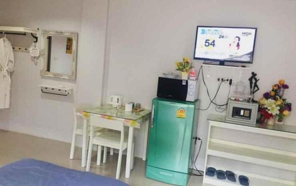 Chic Hotel Suratthani Surat Thani Zewnętrze zdjęcie