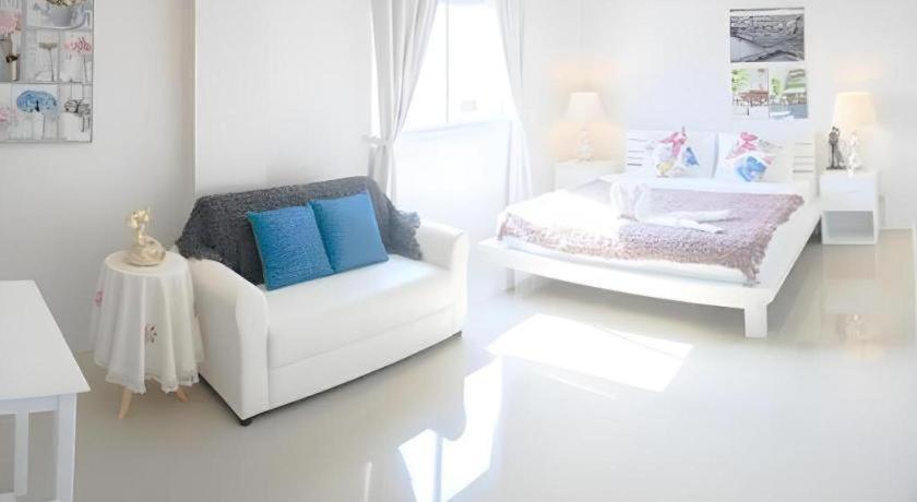 Chic Hotel Suratthani Surat Thani Zewnętrze zdjęcie
